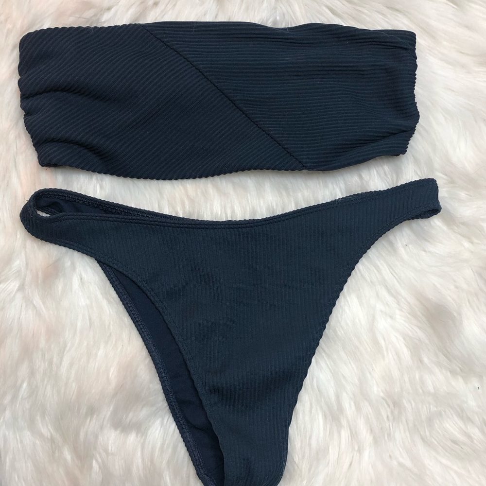 🌊Hollister Bandeau Navy Bikini Top & Bottom